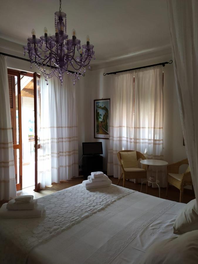 Bed & Breakfast Lujocanda カザルツァ・リーグレ エクステリア 写真