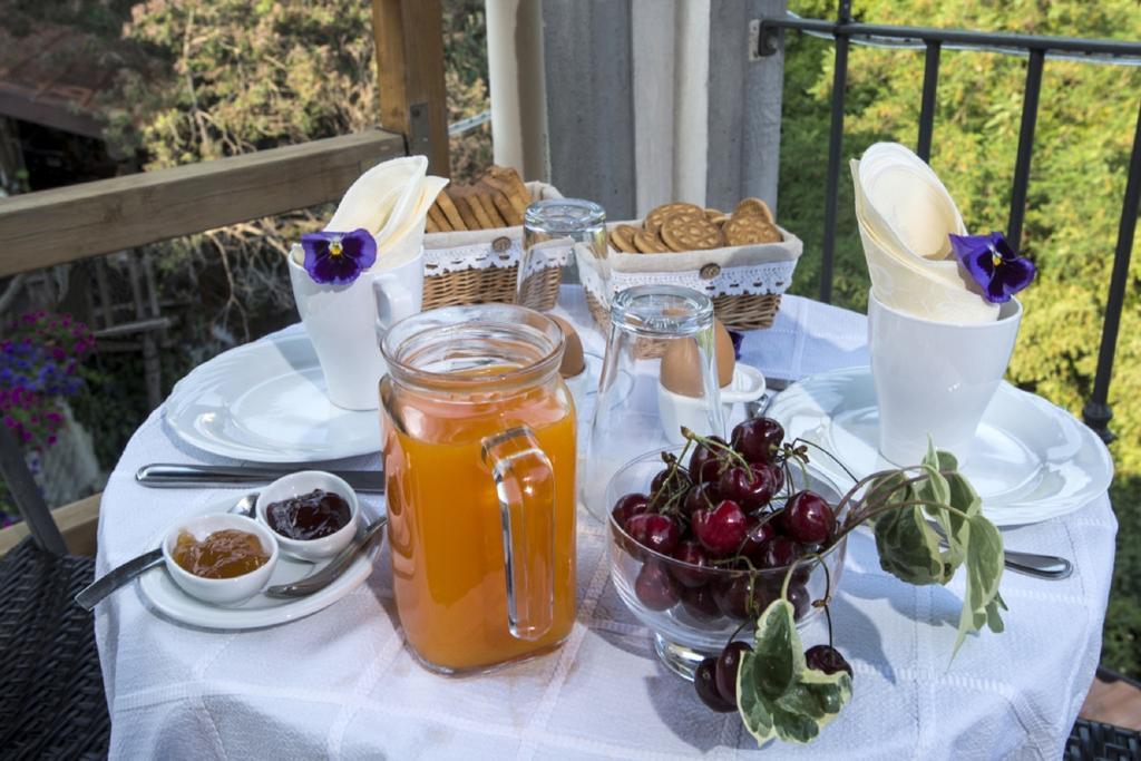 Bed & Breakfast Lujocanda カザルツァ・リーグレ エクステリア 写真