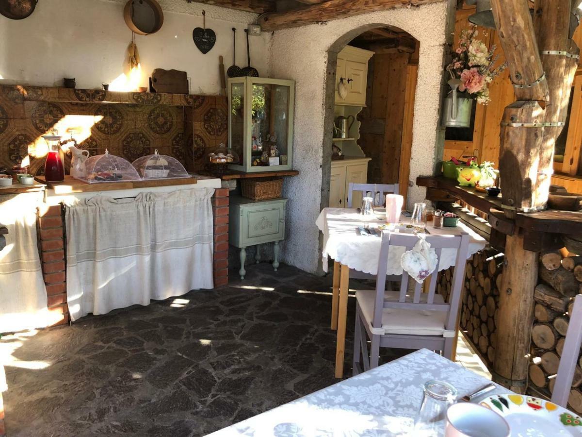 Bed & Breakfast Lujocanda カザルツァ・リーグレ エクステリア 写真